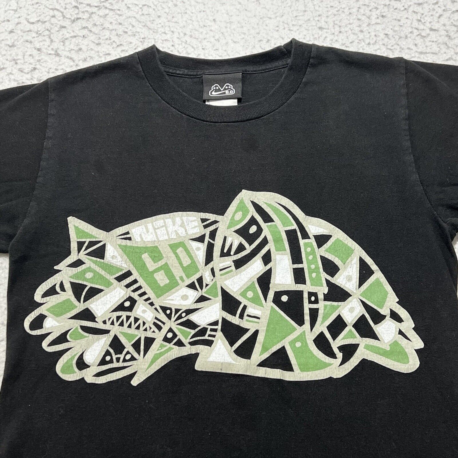 Nike Nike 6.0 Short Sleeve Tee Black & Green Logo Graphic T Shirt Size S / US 4 / IT 40 - 2 Thumbnail