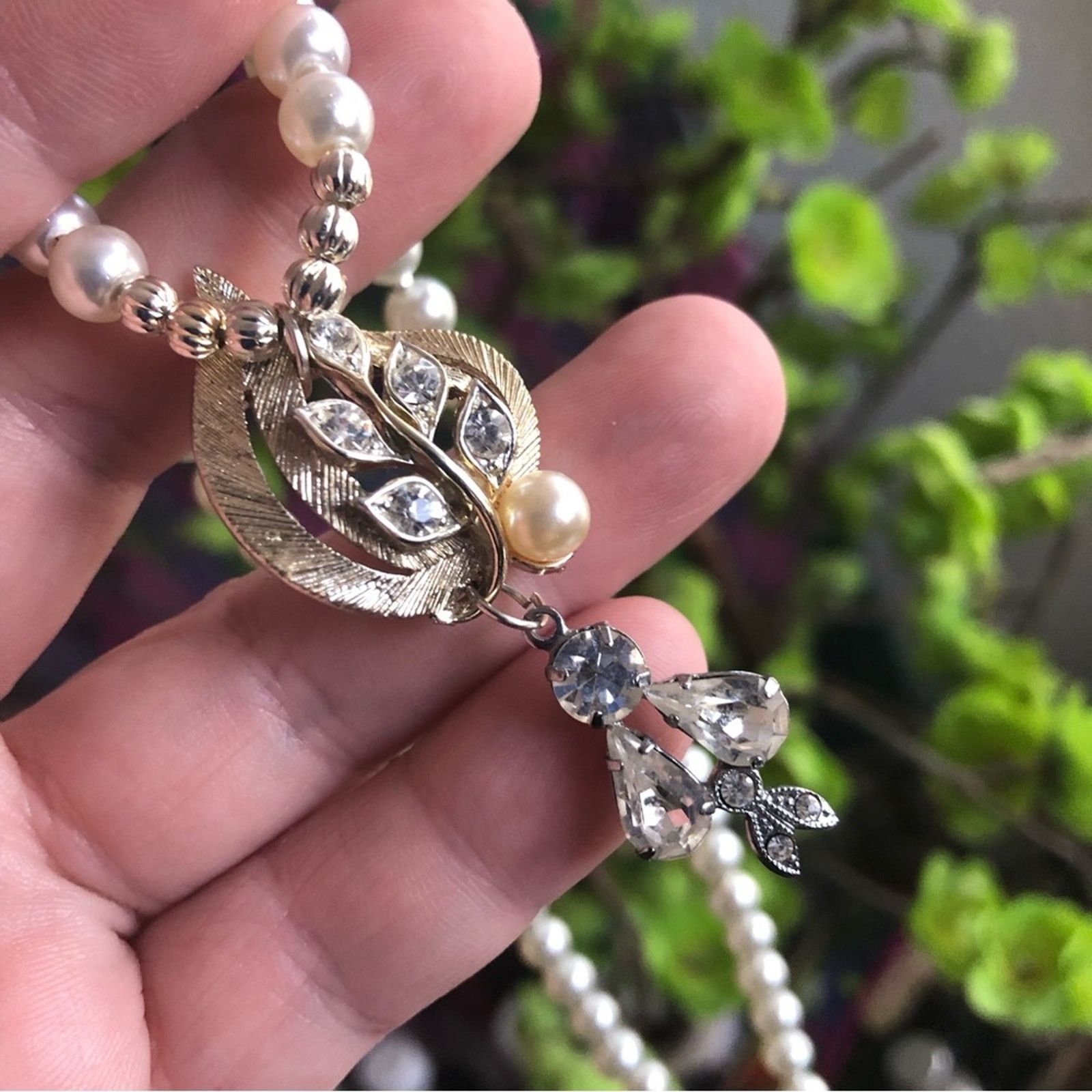 Handmade Handcrafted repurpose classy elegant pendant pearl necklace Size ONE SIZE - 9 Thumbnail