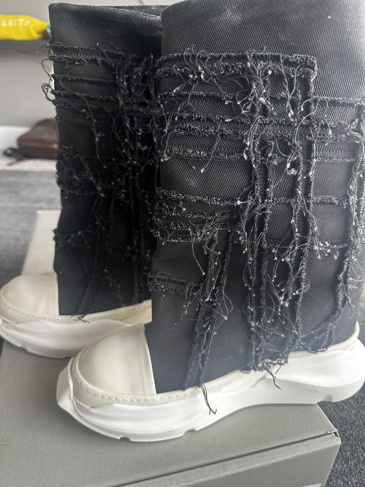 Rick Owens Rick Owens Slashed Fogachine Size US 11 / EU 44 - 6 Thumbnail