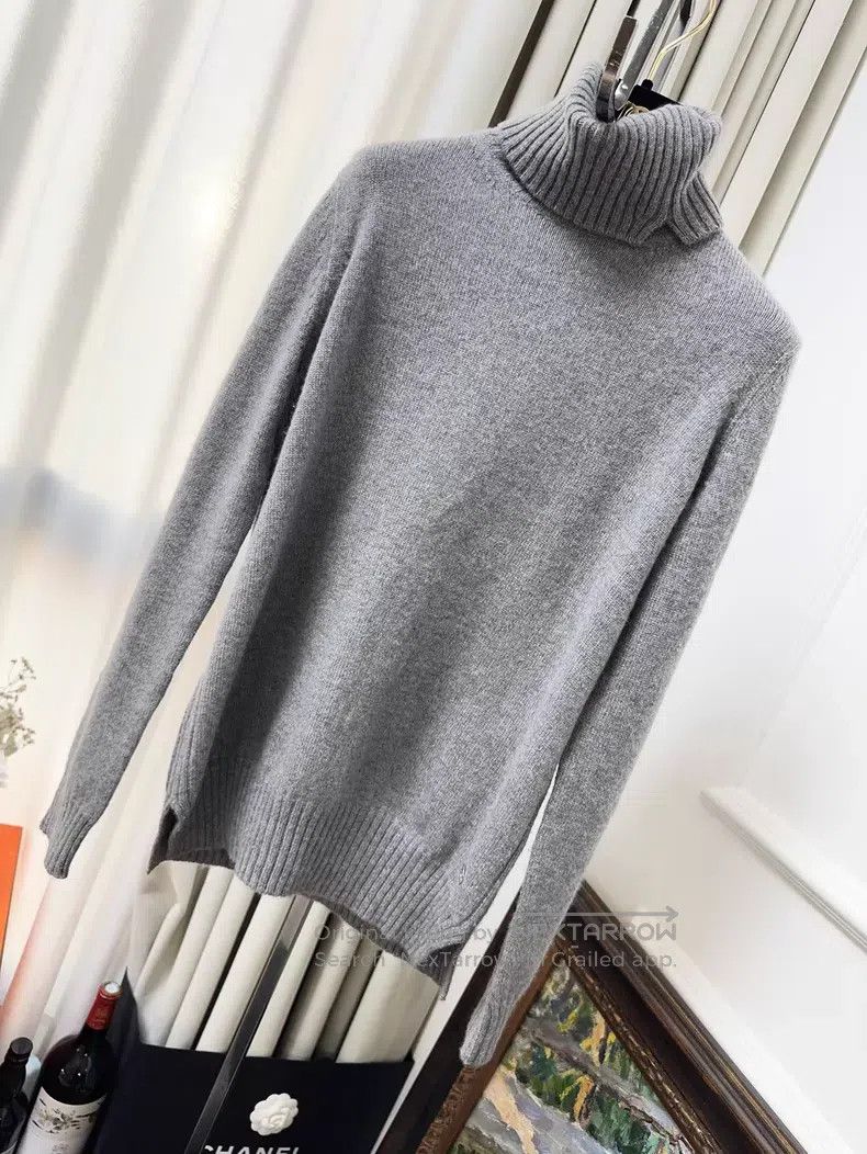 Loro Piana Loro Piana Gray High-Neck Knit Top Size S / US 4 / IT 40 - 1 Thumbnail