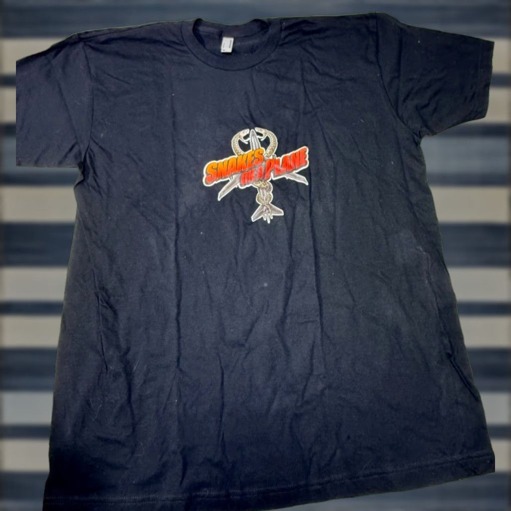 American Apparel VINTAGE American Apparel Snakes On A Plane T-Shirt XL Black Men Movie Promo 2006 Collectible Mens Shirt Size US XL / EU 56 / 4 - 1 Thumbnail