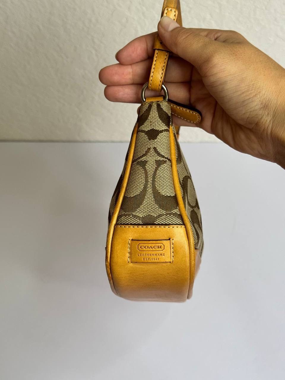 Coach Coach Y2K Signature Tan Leather Demi Mini Baguette Size ONE SIZE - 6 Thumbnail