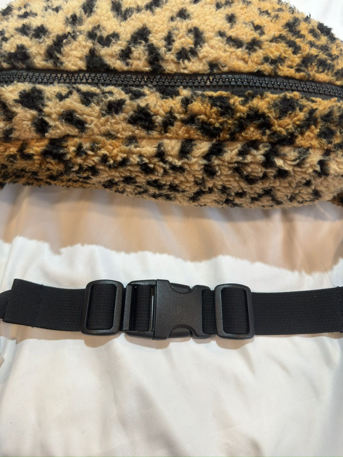 Supreme Supreme Leopard Fleece Waist Bag Size ONE SIZE - 4 Thumbnail