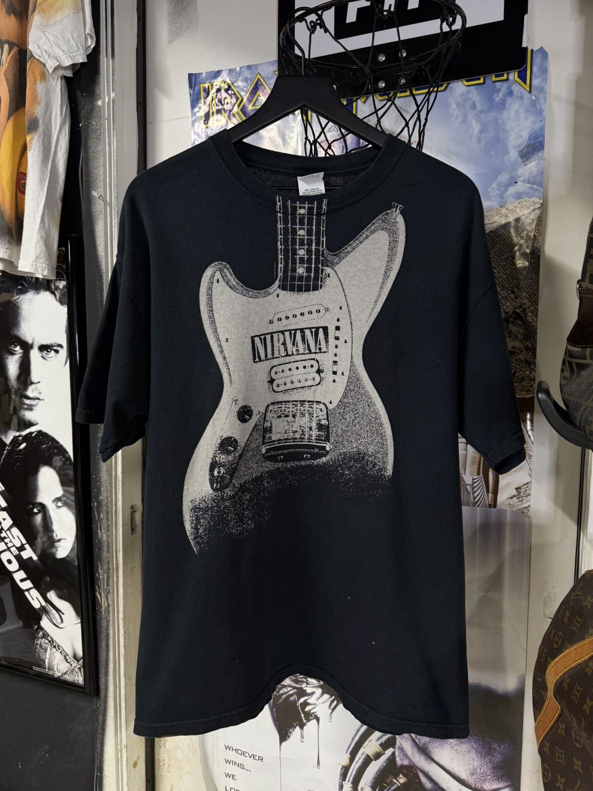 Vintage Vintage Nirvana Band T-Shirt Vtg Y2K Kurt Cobain T-Shirt XL Size US XL / EU 56 / 4 - 7 Thumbnail