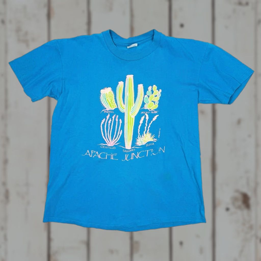 Altea VINTAGE Teal Apache Junction Cactus Single stitch T Shirt Mens Large blue 80s 90s Southwest USA Stedman Cotton Short Sleeve High Neck Shirt Size US L / EU 52-54 / 3 - 1 Thumbnail