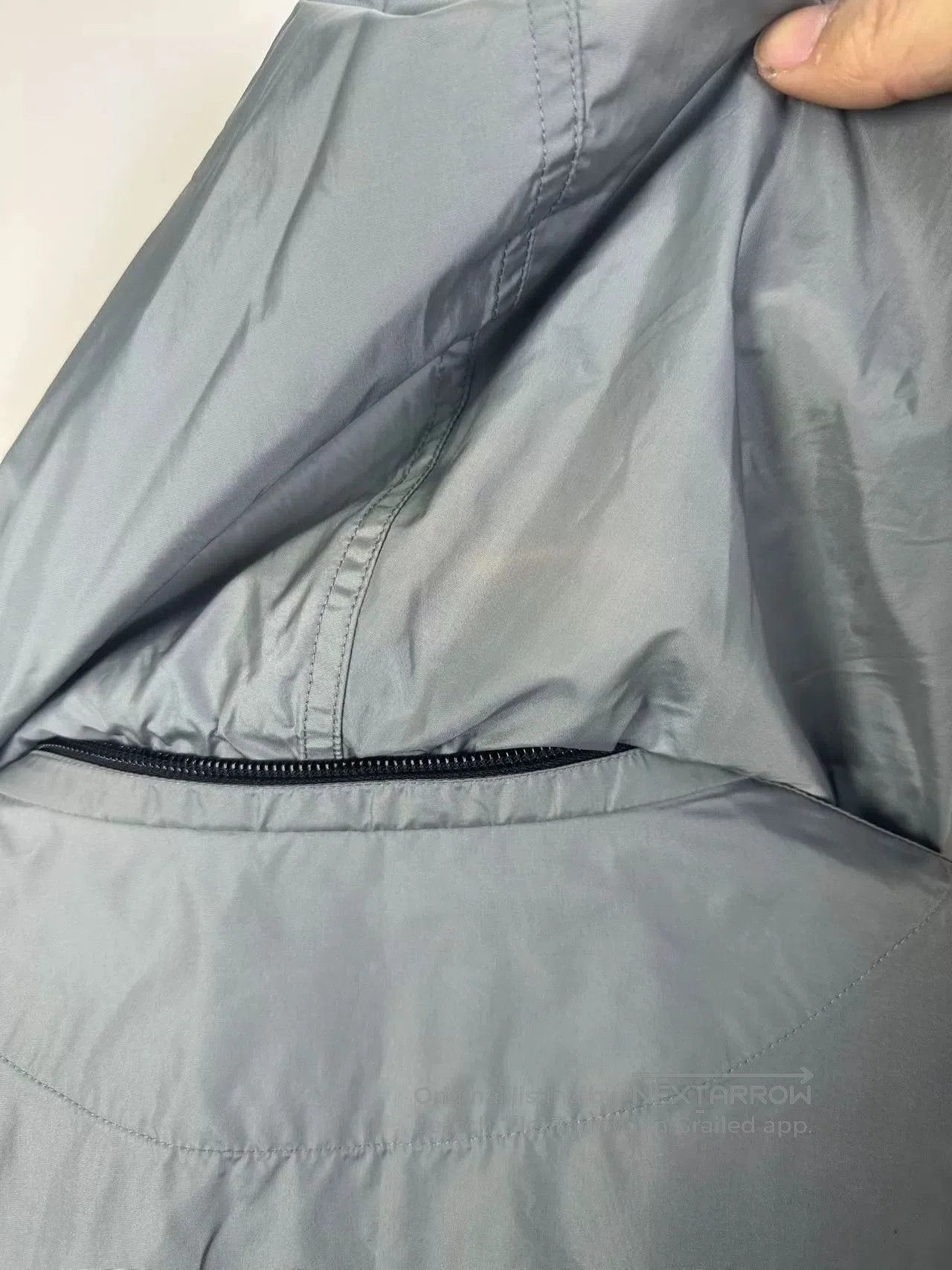 Balenciaga Balenciaga Gray Coat with Tuckable Hat. Size XXS / US 00 / IT 34 - 6 Thumbnail