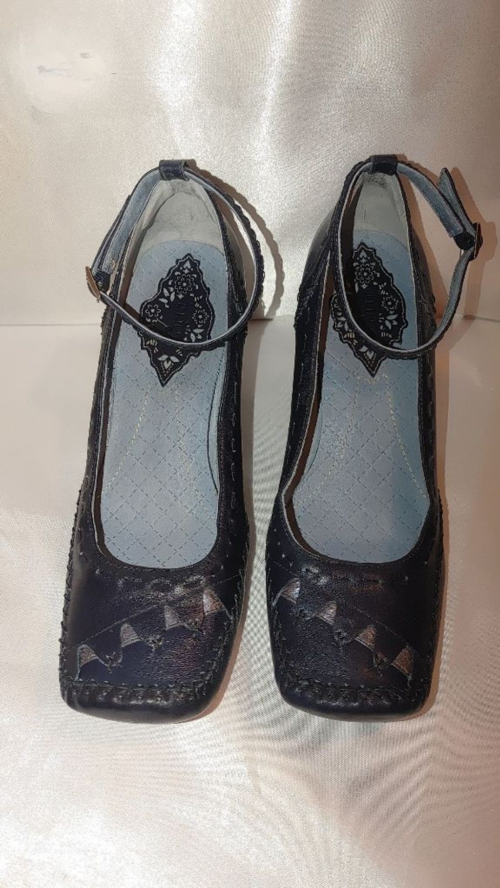 Indigo Indigo Mary Janes Size 9M Size US 9 / IT 39 - 4 Thumbnail