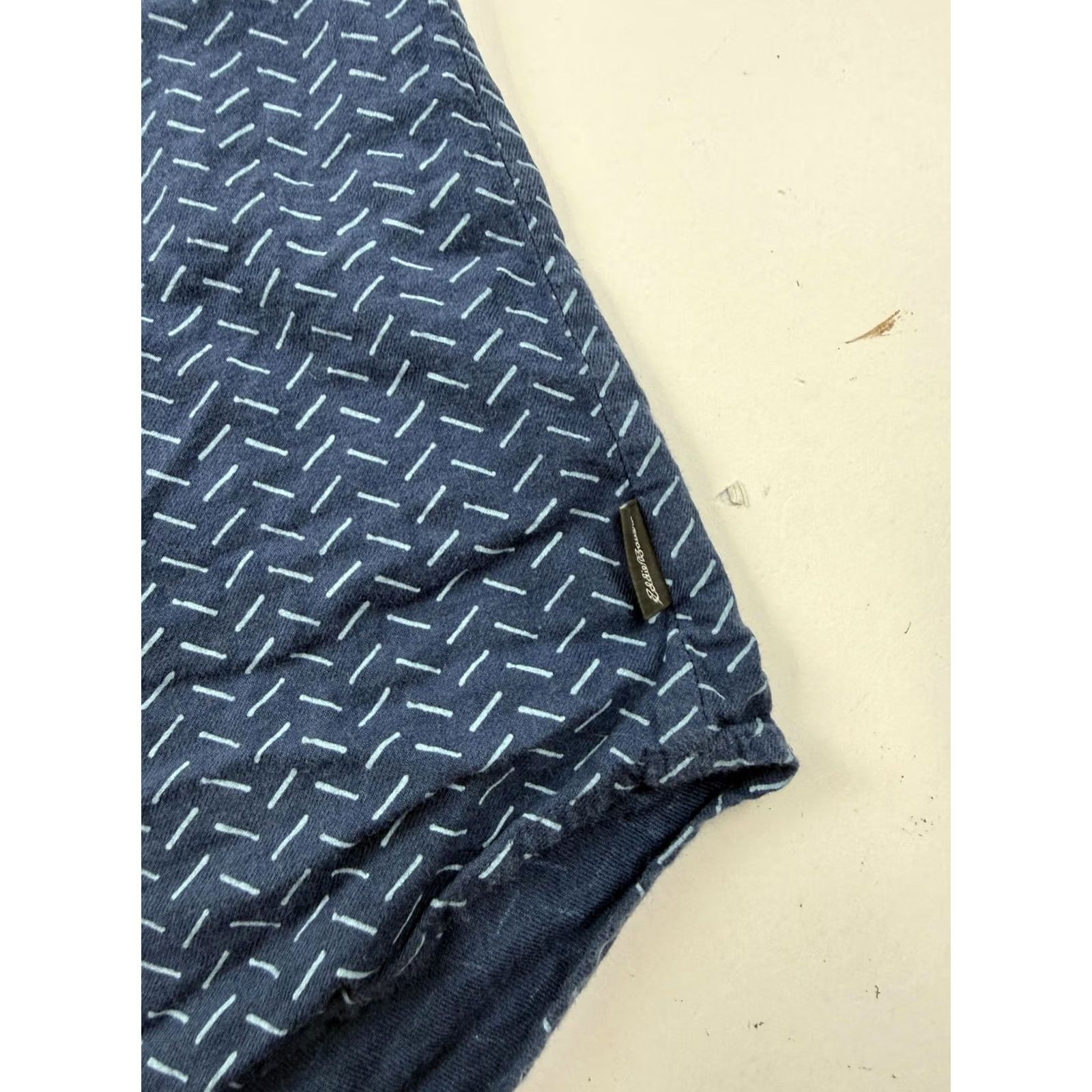 Eddie Bauer VINTAGE Eddie Bauer Shirt Womens XL Blue Geometric Print Button Front Cap Sleeve Top Size XL / US 12-14 / IT 48-50 - 5 Thumbnail