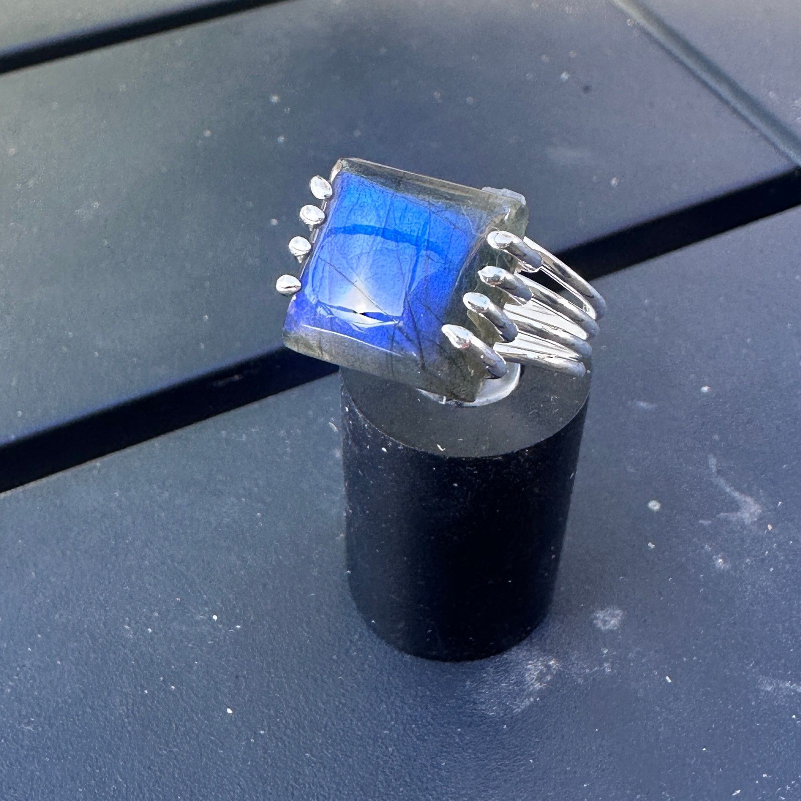 The Unbranded Brand Labradorite Madagascar Sterling Silver Ring Size 8 Size ONE SIZE - 5 Thumbnail