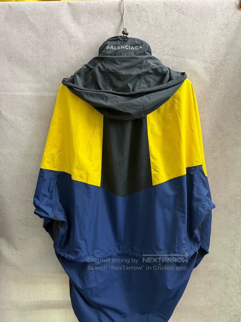 Balenciaga Balenciaga Yellow and blue color block windbreaker Size US M / EU 48-50 / 2 - 7 Thumbnail