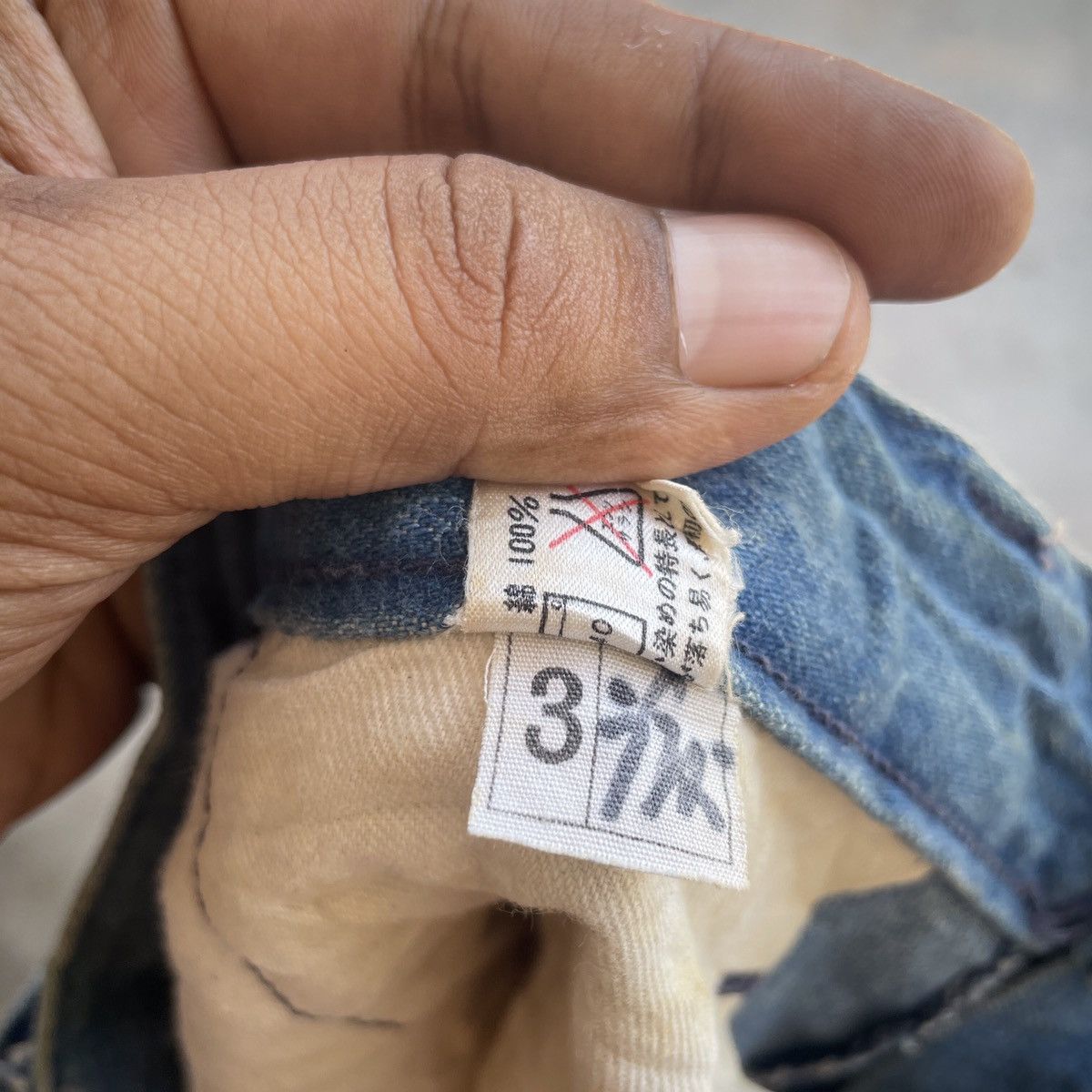 Japanese Brand Vintage Domigo Distressed Denim Jeans Size US 26 / EU 42 - 6 Thumbnail