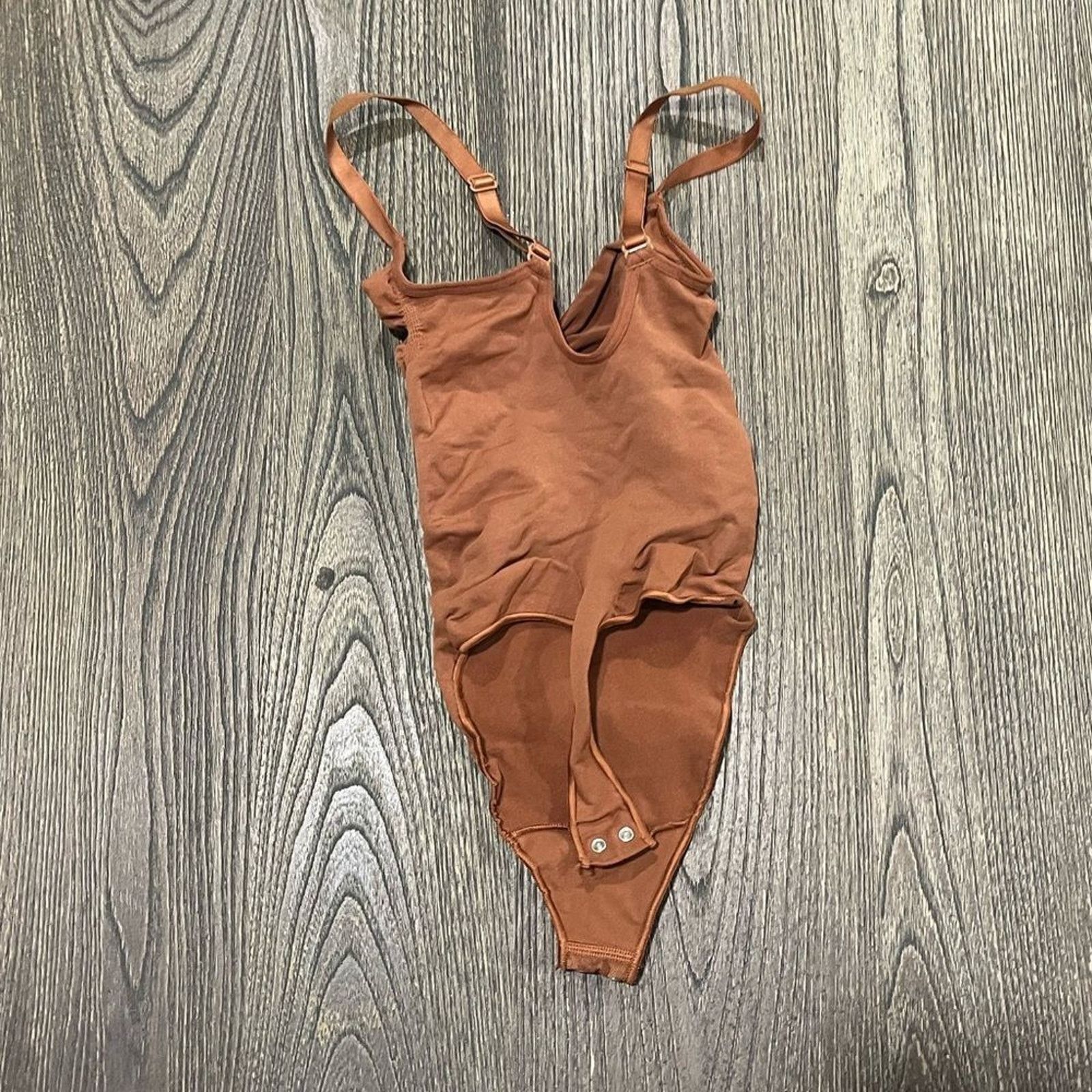 SKIMS NWOT Skims Shapewear Seamless Sculpt Brief Thong Bodysuit S Size ONE SIZE - 4 Thumbnail