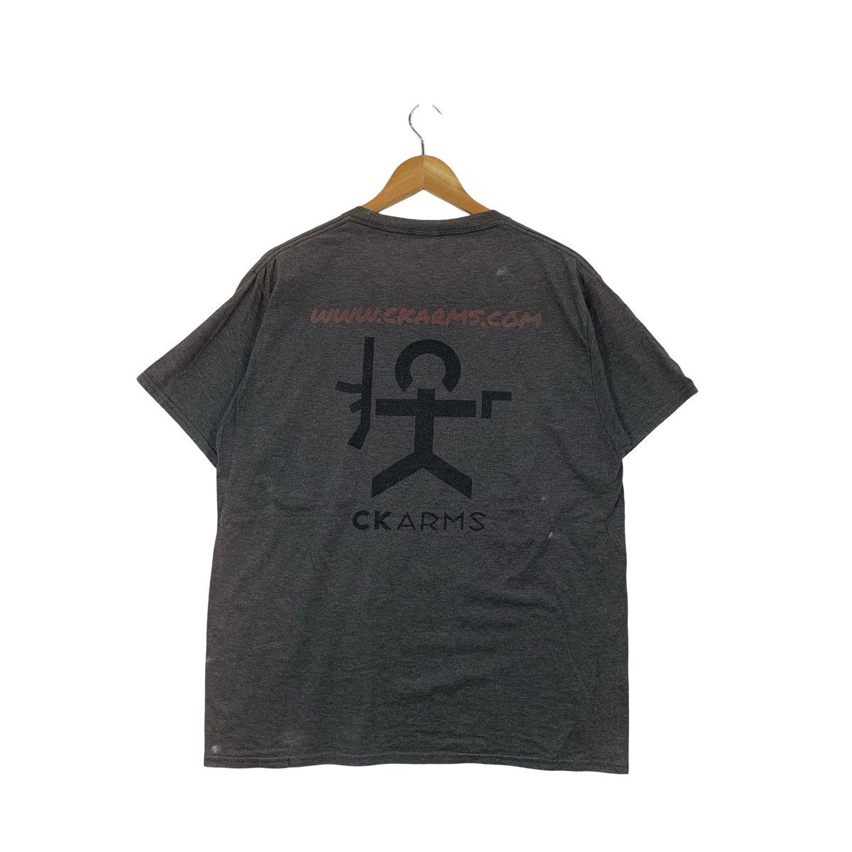 Vintage Vintage Y2K CK ARMS CAMILLA Promo Ads Illustration Tee Size US L / EU 52-54 / 3 - 6 Thumbnail