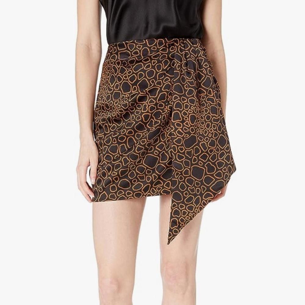 REVOLVE House of Harlow x Revolve l Noir Abstract Mini Skort Size XS Size 26" / US 2 / IT 38 - 1 Thumbnail