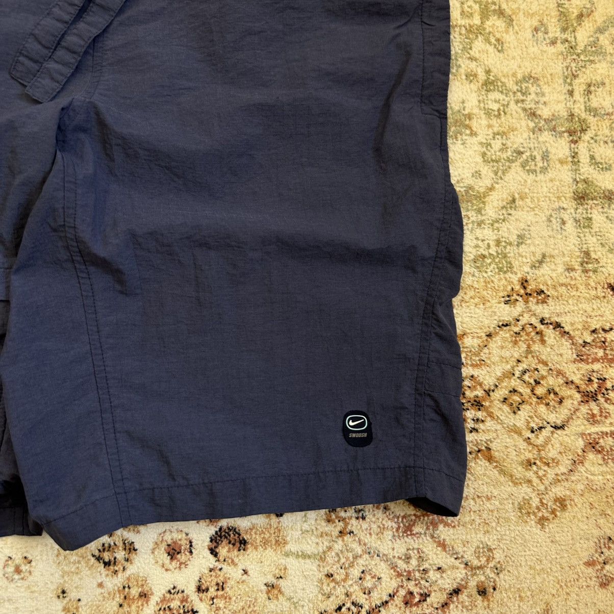 Nike × Vintage Vintage Nike Multi-pocket Shorts Small Swoosh Y2K 90s USA Size US 35 - 4 Thumbnail