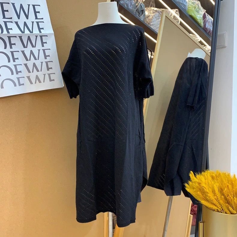 Issey Miyake Issey Miyake size:2 Black knitted cut-out dress Size XS / US 0-2 / IT 36-38 - 1 Thumbnail