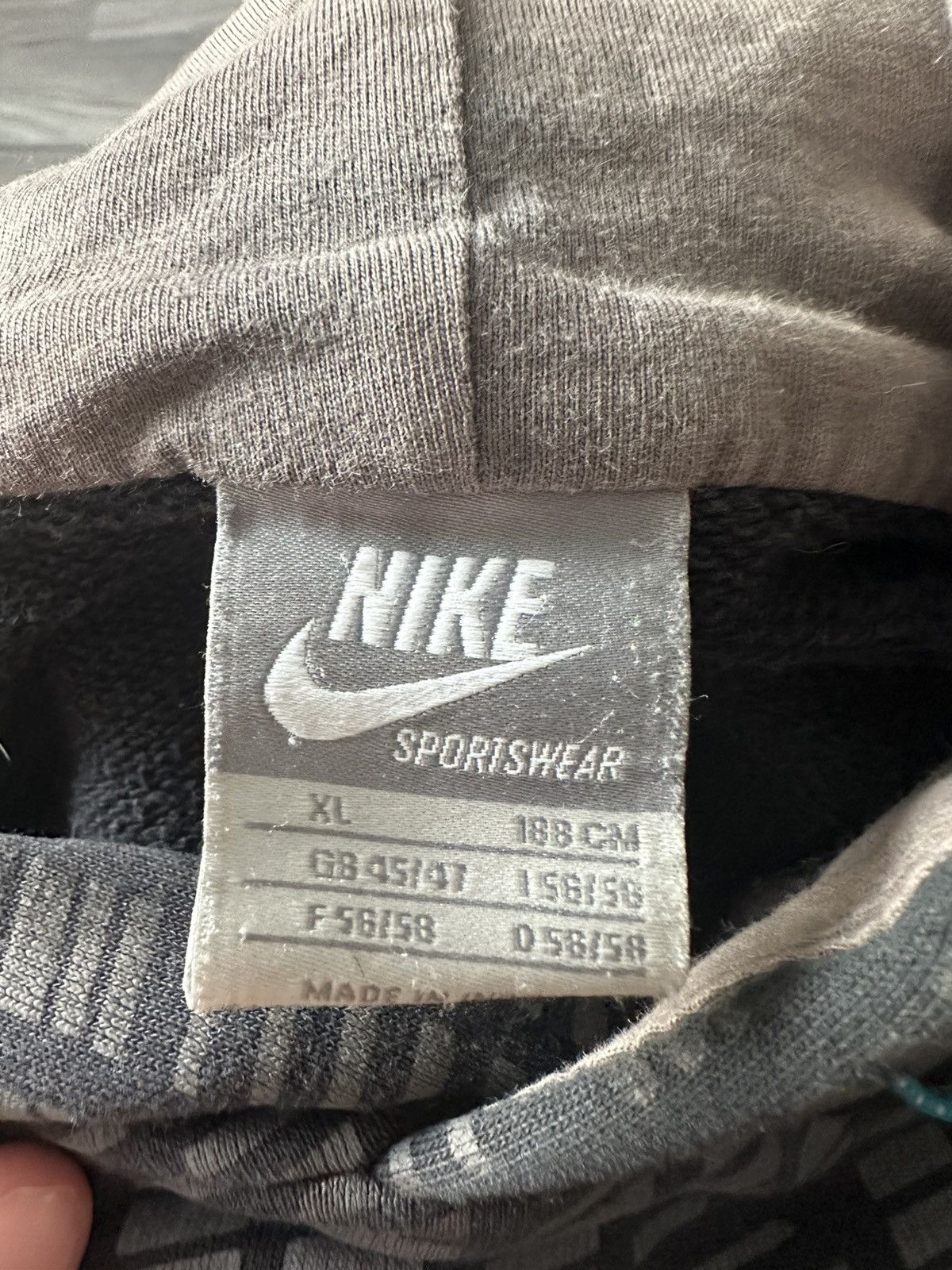 Vintage Nike Vintage Air Max monogram big logo box fit hype hoodie Size US XL / EU 56 / 4 - 5 Thumbnail