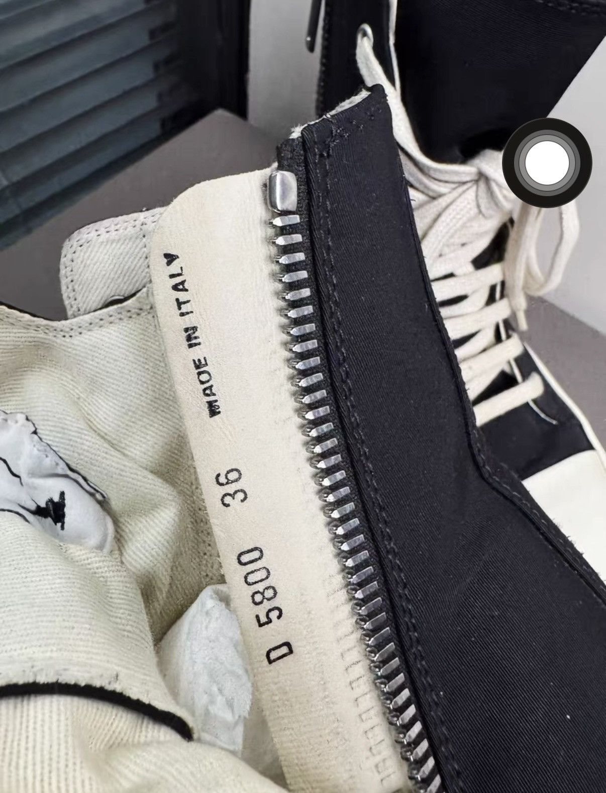 Rick Owens Drkshdw Rick Owens black and white canvas high-top sneakers Size US 5 / IT 35 - 6 Thumbnail
