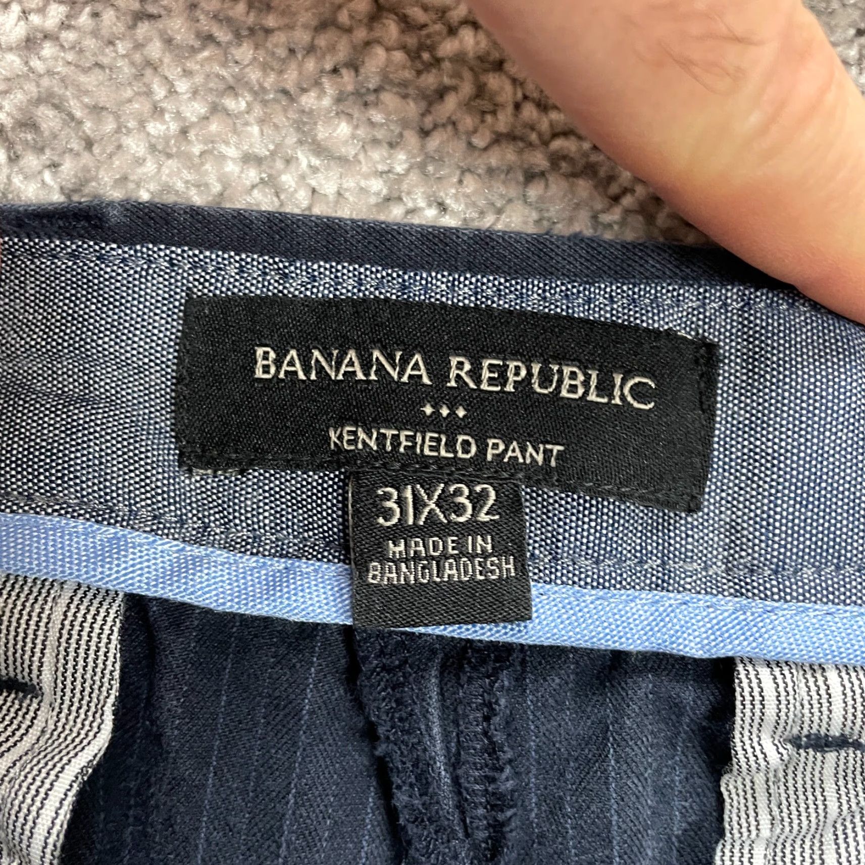 Banana Republic VINTAGE Banana Republic Men’s Chino Pants Casual Cotton Straight Leg 32x29 Navy Blue Size US 32 / EU 48 - 6 Thumbnail