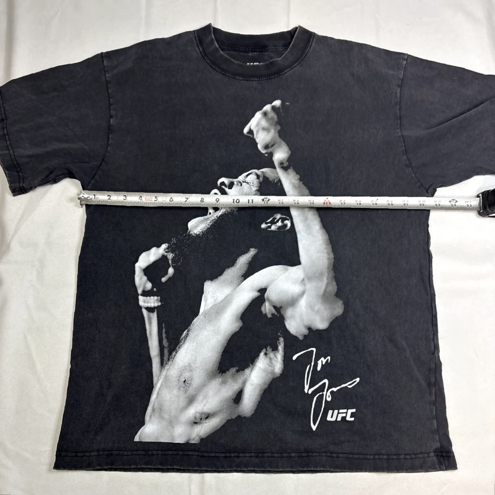 UFC Jon Jones UFC T Shirt Mens L Black 90s Y2K Logo Crew Neck Short Sleeve Vintage? Wait vintage no. Size US L / EU 52-54 / 3 - 4 Thumbnail