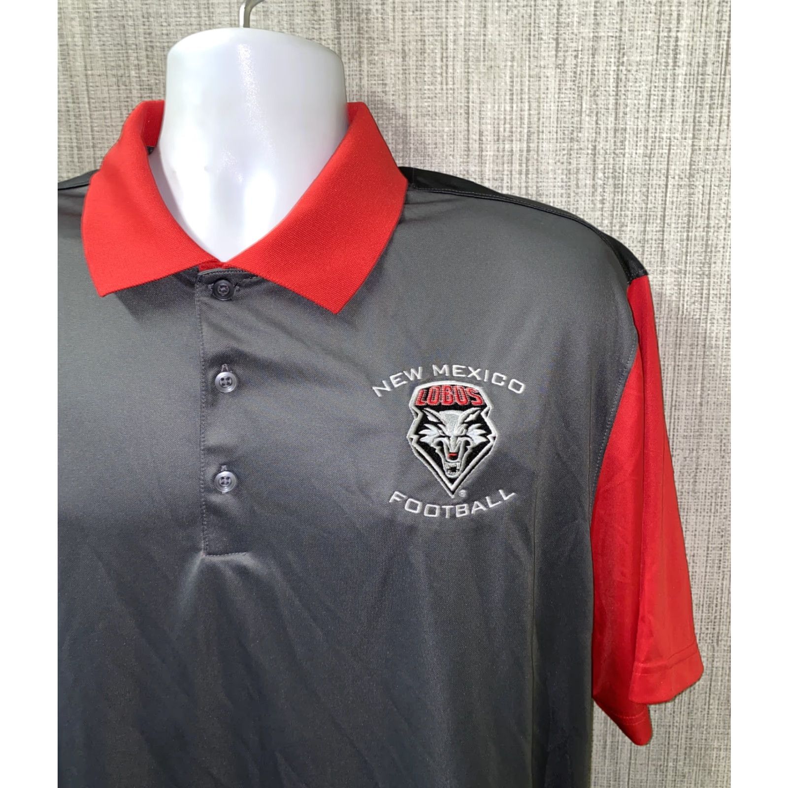 Nike Nike Dri-Fit Mens Gray/Red Short Sleeve Golf Polo Shirt XL Size US XL / EU 56 / 4 - 2 Thumbnail