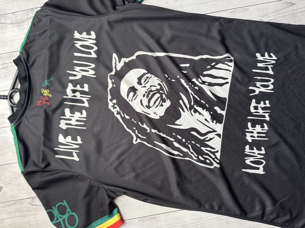 Bob Marley Vintage Bob Marley big logo tee rare Rasta Size US S / EU 44-46 / 1 - 3 Thumbnail