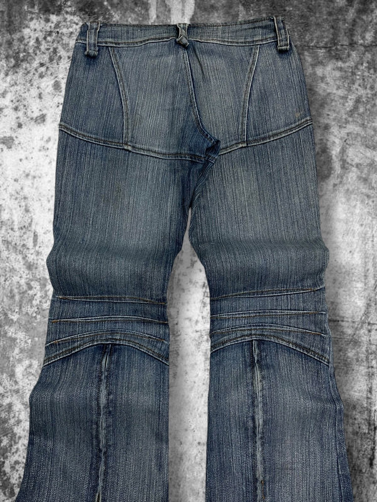 Japanese Brand Vintage Japan Designer 90’s Crest Jeans Flared Trible Denim Size US 29 - 10 Thumbnail