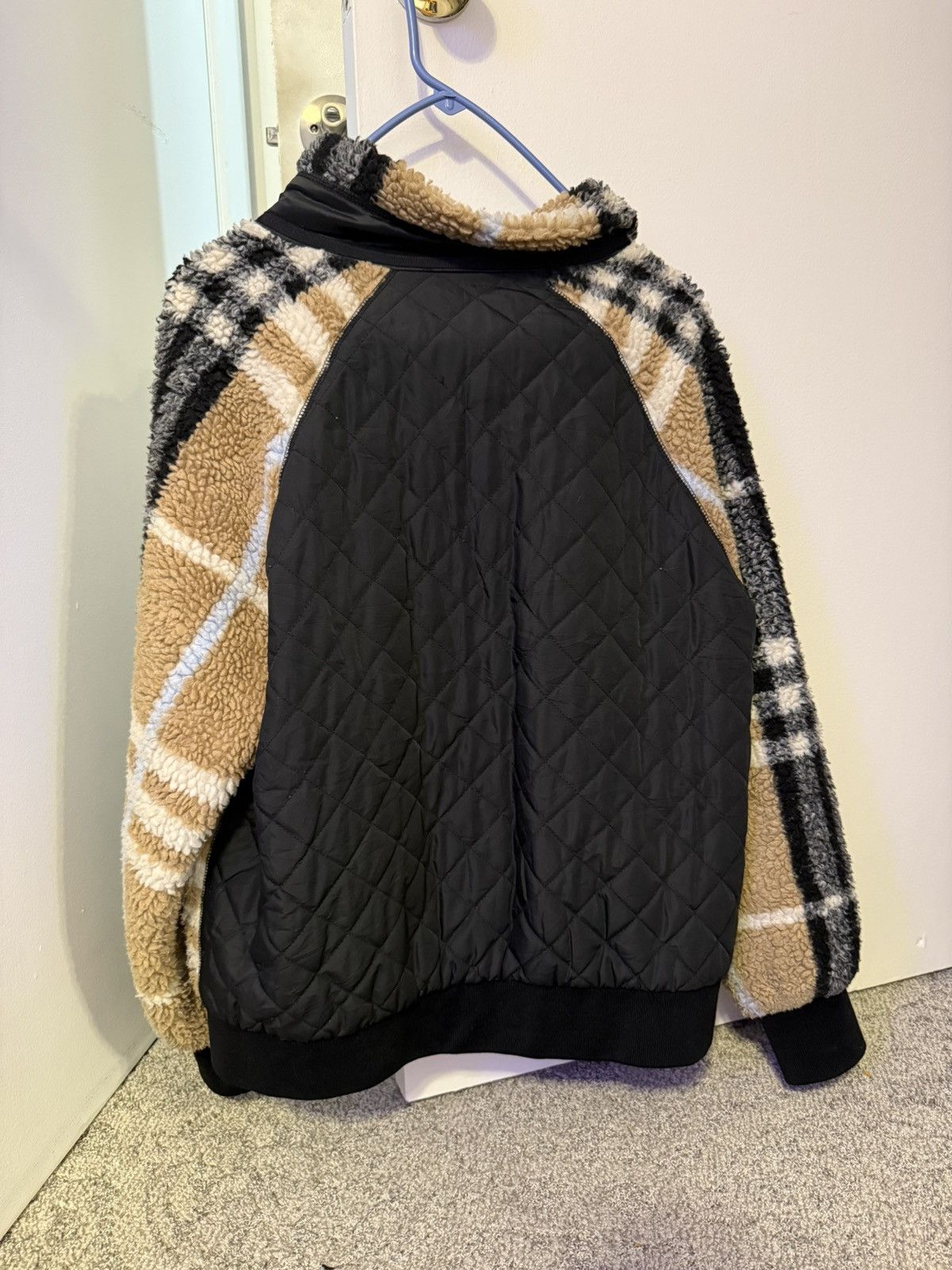 Burberry Burberry Jacket/Fleece Size US M / EU 48-50 / 2 - 2 Thumbnail
