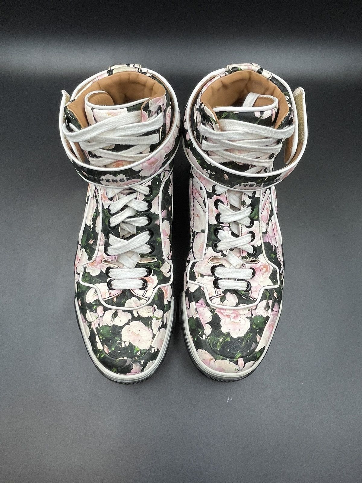 Givenchy Givenchy Tyson Floral High Top Sneaker Size US 12 / EU 45 - 4 Thumbnail