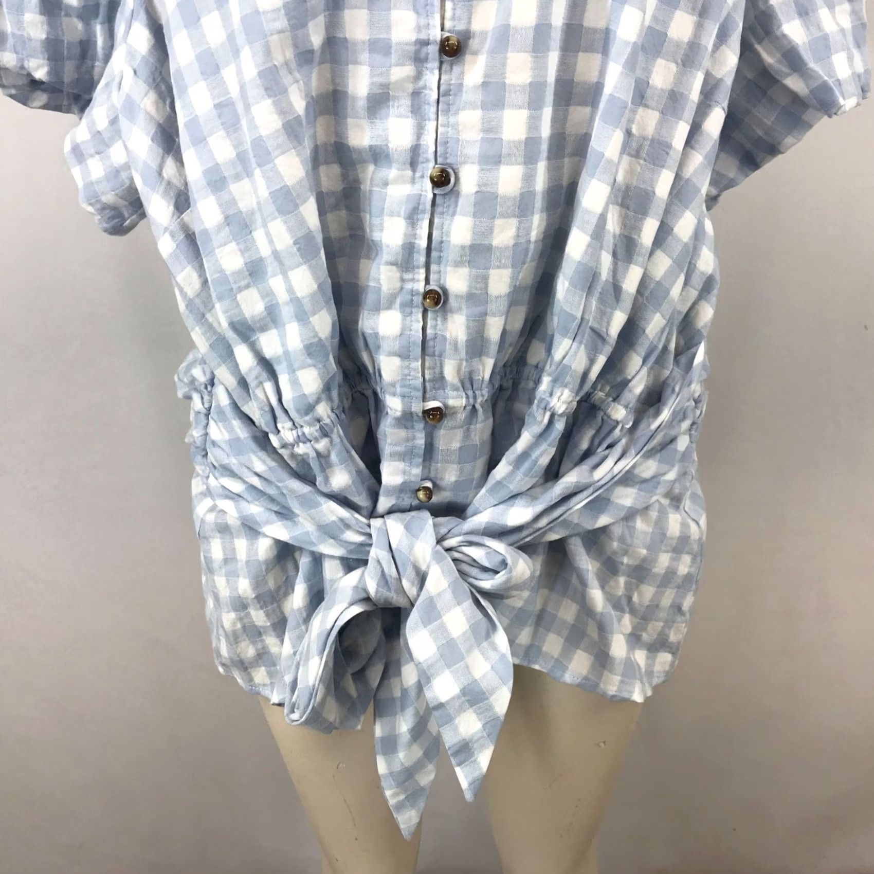 Vintage MAUVE ANTHROPOLOGIE 26W Short Sleeve Button V Neck Belted Top Blue White Womens Size 4XL / US 24-26 - 3 Thumbnail