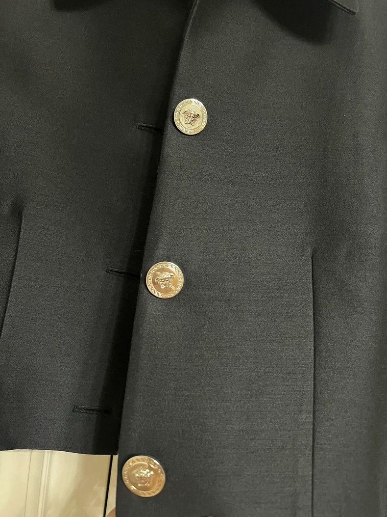 Versace Versace A black cropped jacket is embellished with gold he Size L / US 10 / IT 46 - 2 Thumbnail