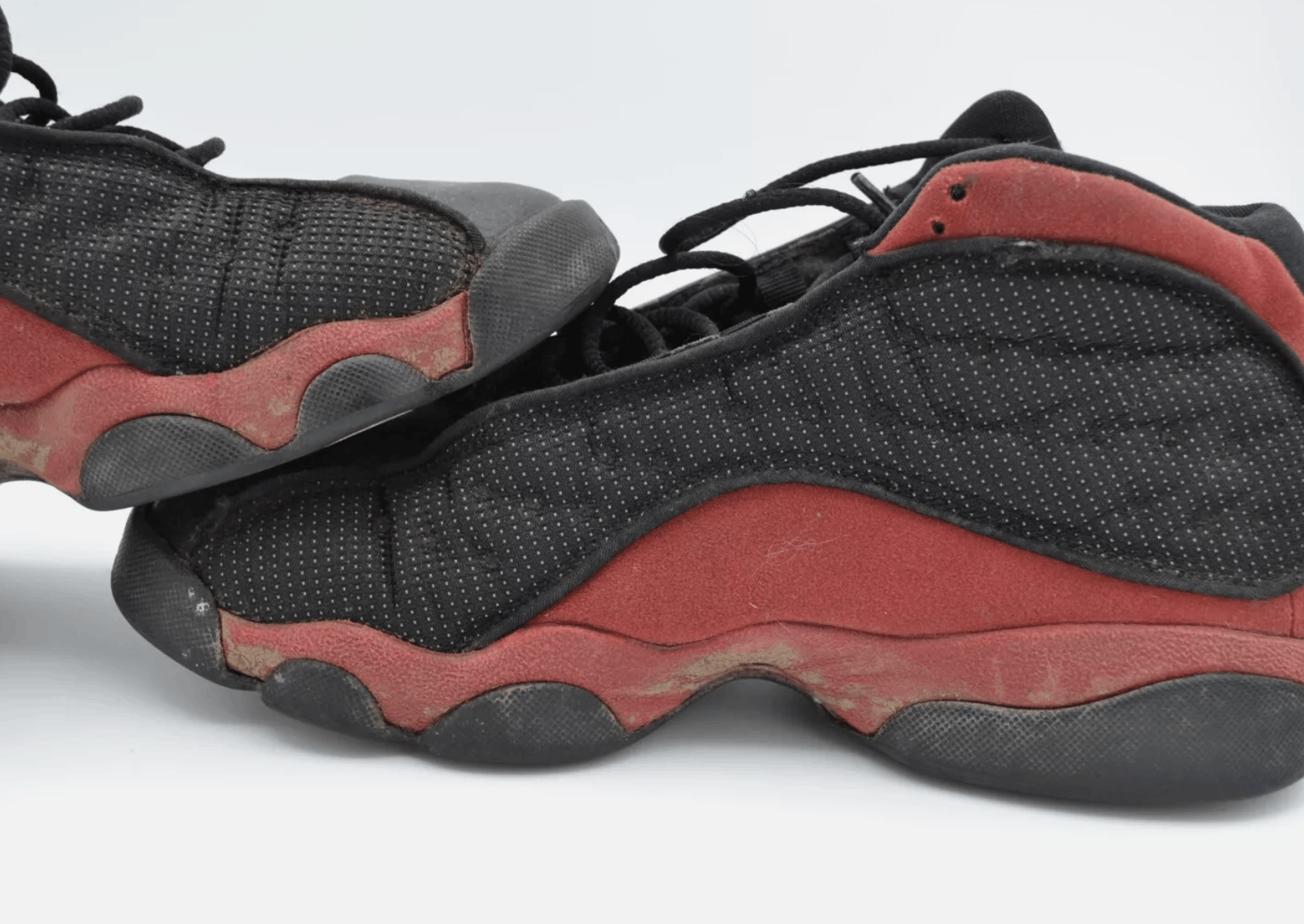 Jordan Brand Jordan 13 breds 414574-004 7y Size US 7 / EU 40 - 3 Thumbnail