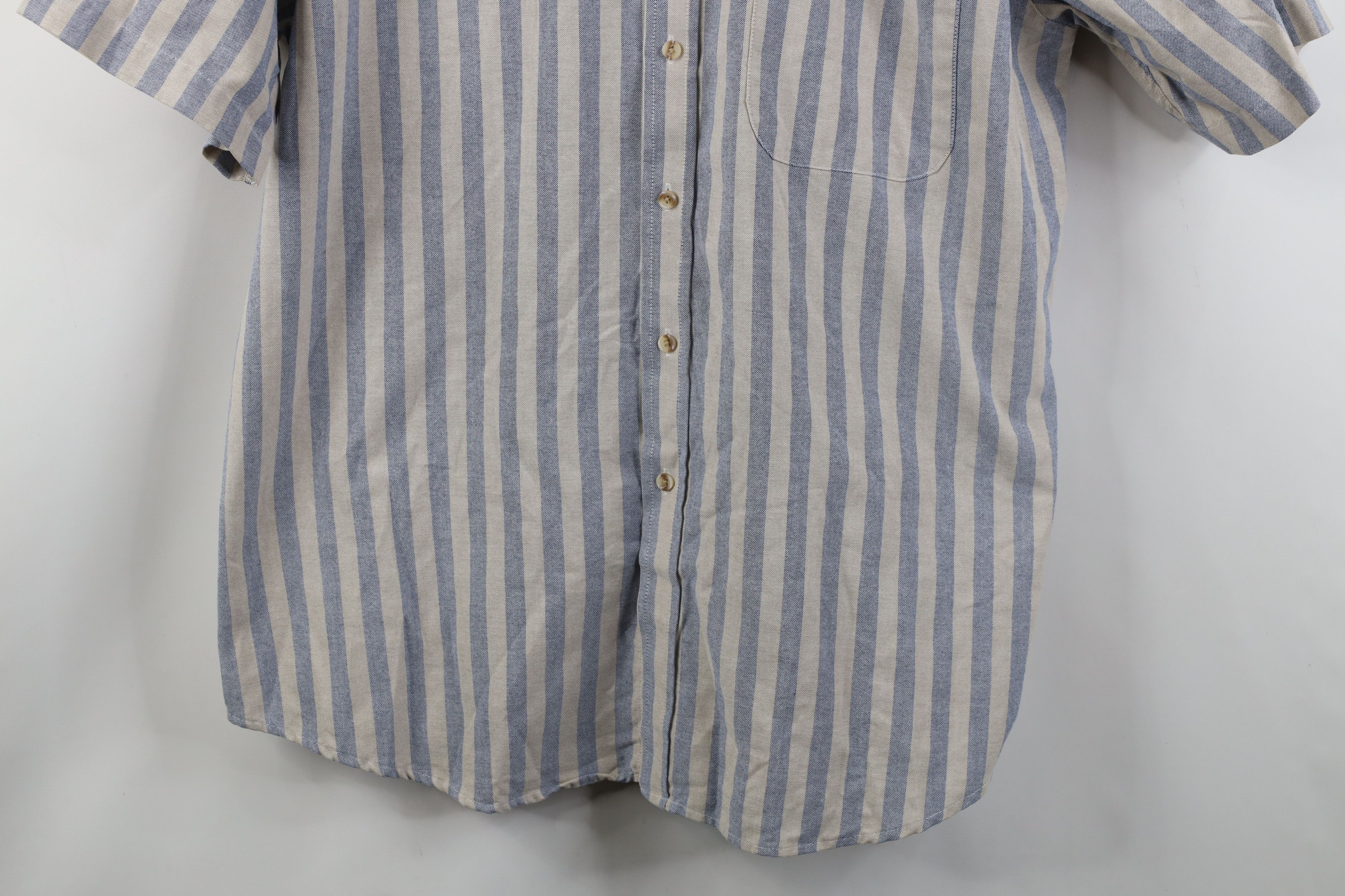 Vintage Vintage 90s Streetwear Block Short Sleeve Button Down Shirt Size US XL / EU 56 / 4 - 3 Thumbnail