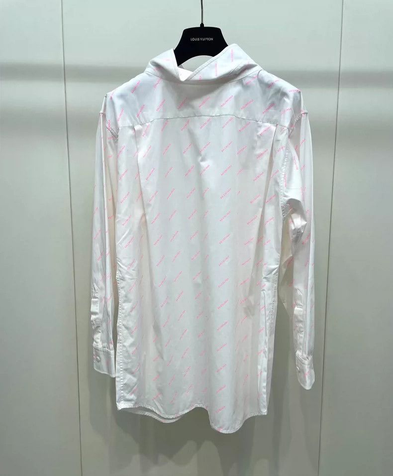 Balenciaga Balenciaga Full Print Shirt Sweater Size XS / US 0-2 / IT 36-38 - 1 Thumbnail