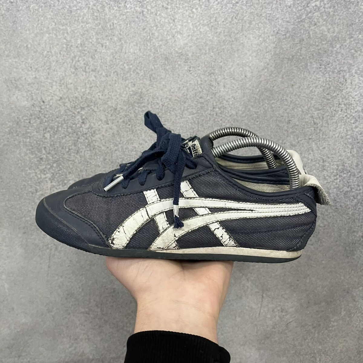 Asics Asics Onitsuka Tiger Mexico 66 Vintage Leather Sneakers Rare Size US 5.5 / EU 38 - 6 Thumbnail