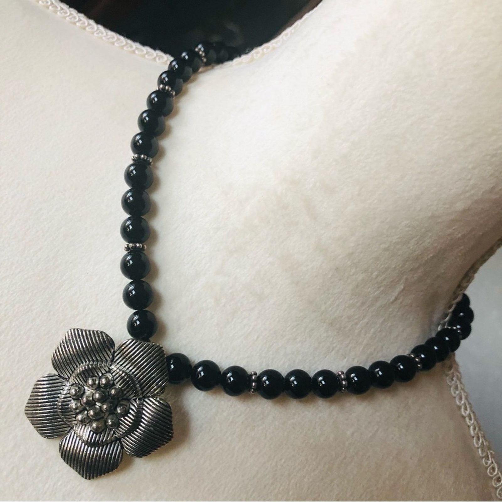 Vintage Vintage 80s-90s handmade black chalcedony beaded necklace Size ONE SIZE - 1 Thumbnail