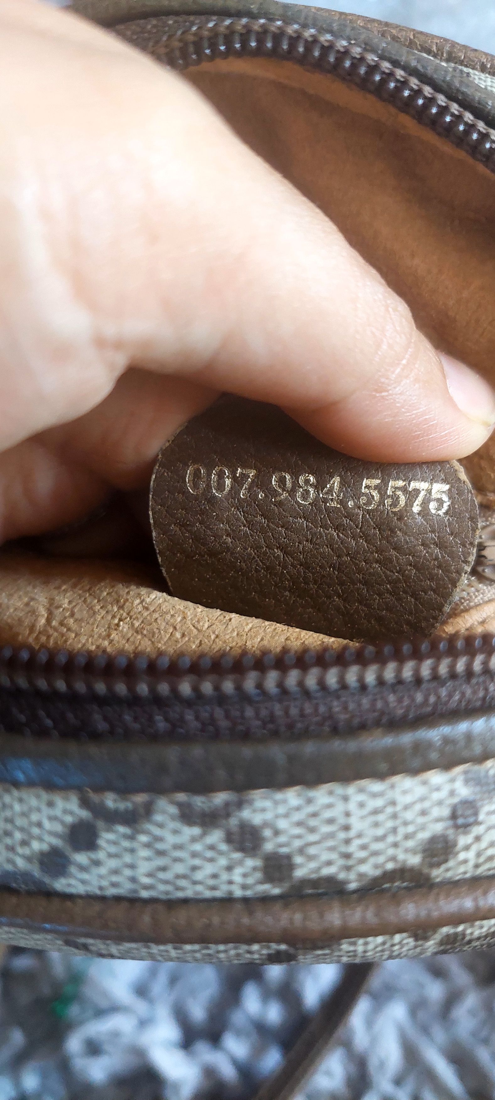 Gucci Vintage Gucci Round GG supreme Size ONE SIZE - 7 Thumbnail