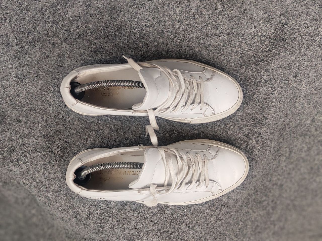 Common Projects Common Projects Achilles Low White Leather Lace Up Sneakers Size US 9 / IT 39 - 3 Thumbnail