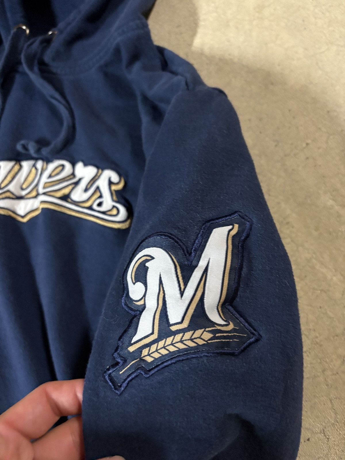 Majestic VTG 00’s Milwaukee Brewers Embroidered Spellout Hoodie Navy Size US M / EU 48-50 / 2 - 3 Thumbnail
