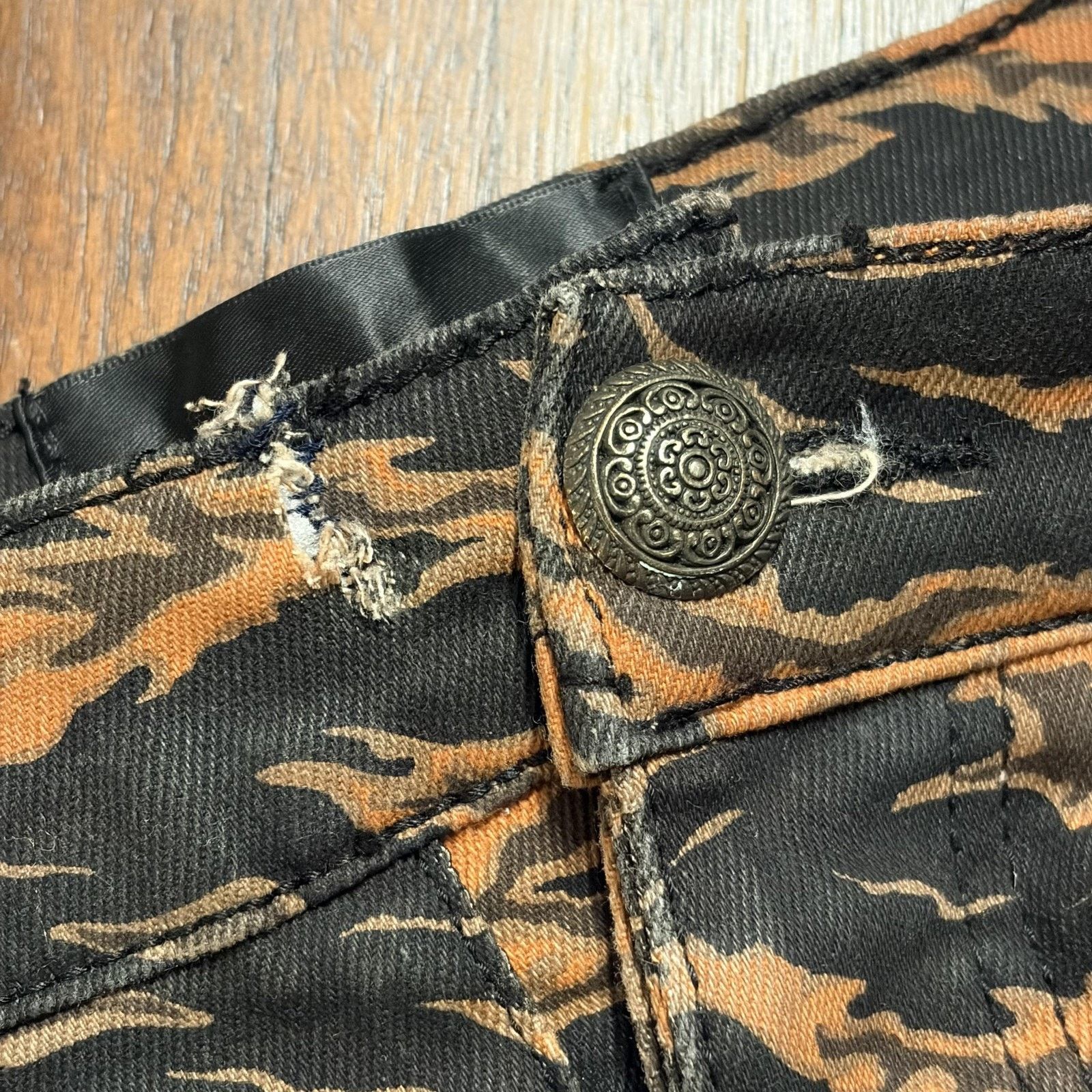 Valabasas Valabasas Pants Men 36x32 Tiger Camo Cargo Strap Buckle Slim Size US 36 / EU 52 - 11 Thumbnail