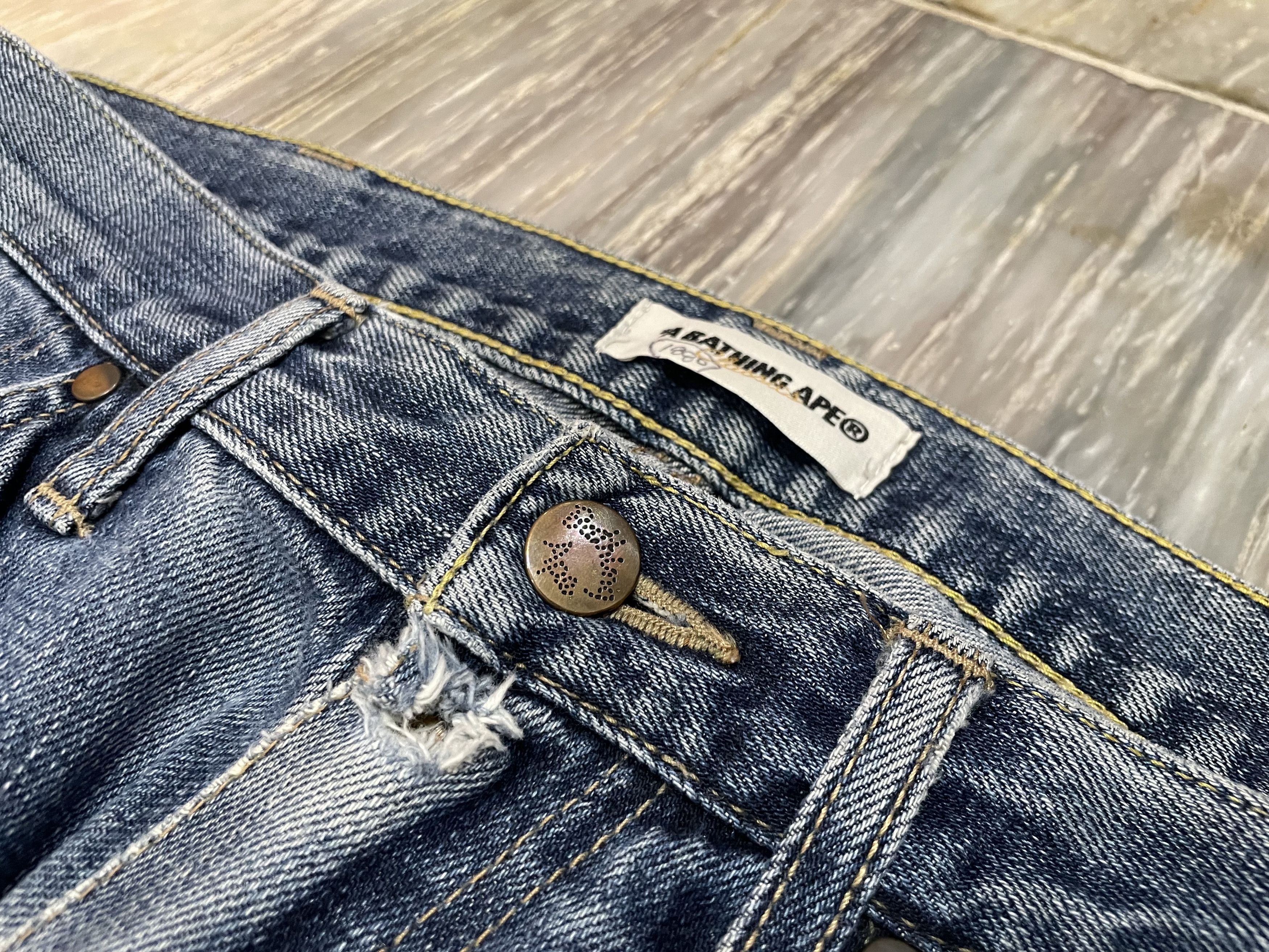 Bape OG Bape Spellout Flame Arch Logo - Distressed Jeans Size US 34 / EU 50 - 8 Thumbnail
