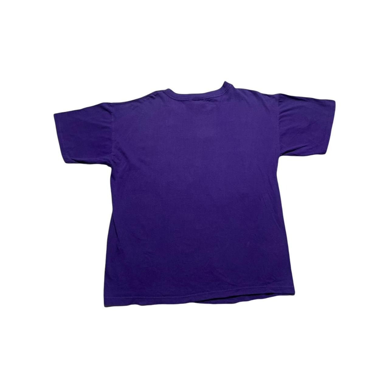 NBA × Vintage × Warner Bros Purple Vintage 1993 Suns Taz T-Shirt Size US XL / EU 56 / 4 - 2 Thumbnail