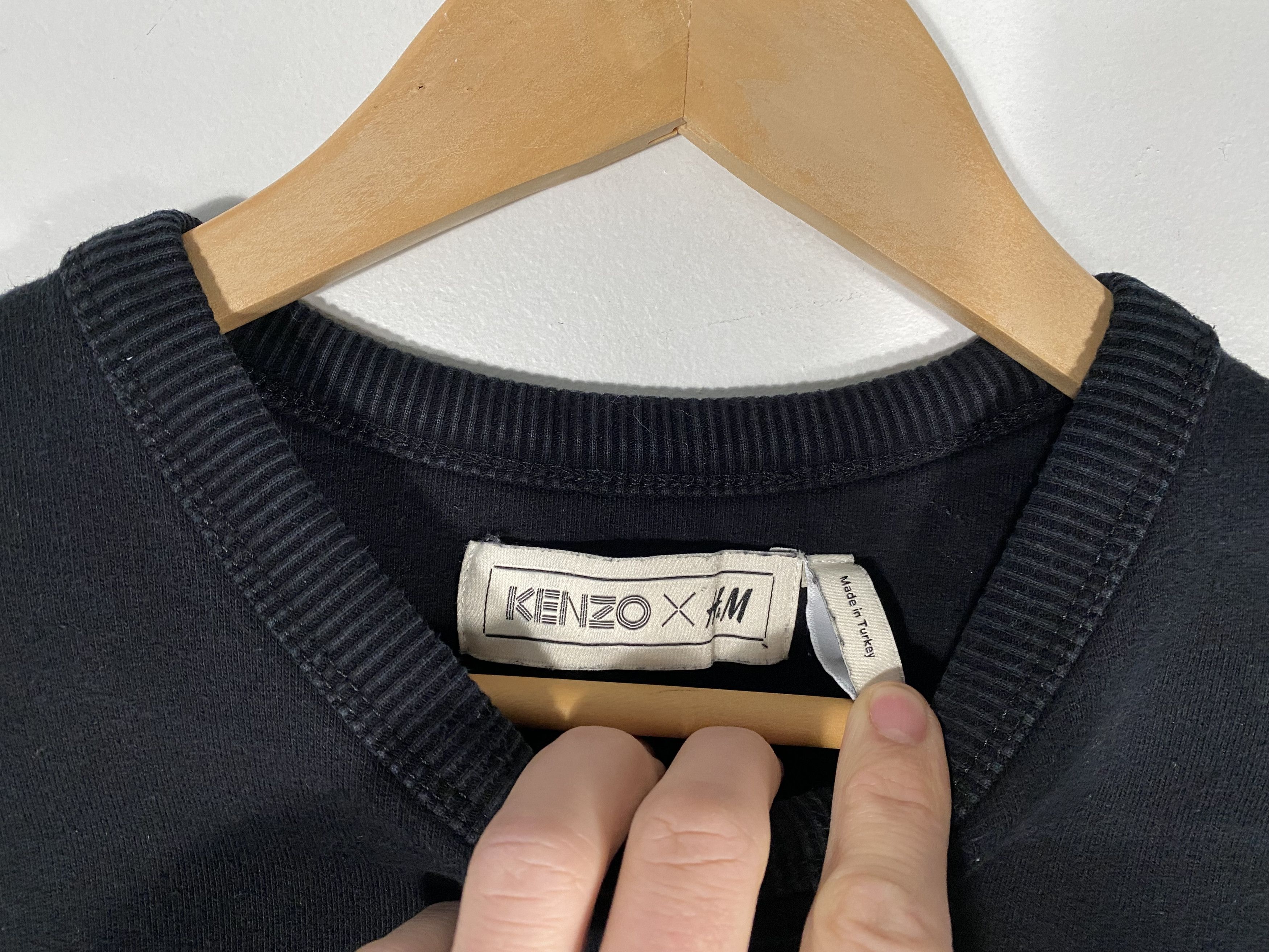 H&M × Kenzo KENZO x H&M Round Neck Jungle Kenzo Sweatshirt Black Size US S / EU 44-46 / 1 - 4 Thumbnail