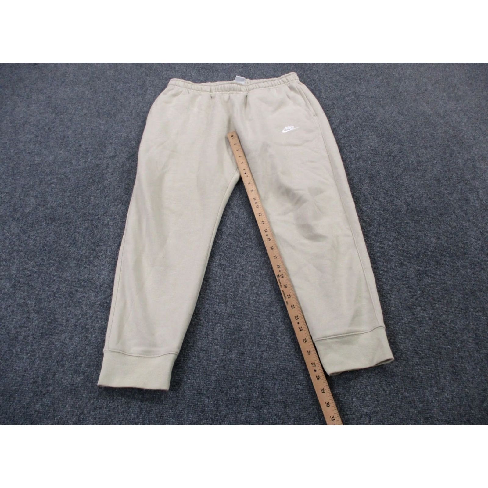 Nike Nike Sweatpants Men's L Beige Club Fleece Joggers Sports Lounge Active BV2671 Size US 33 - 4 Thumbnail