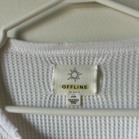 American Eagle Outfitters Aerie Offline White Henley Shirt Size S / US 4 / IT 40 - 4 Thumbnail