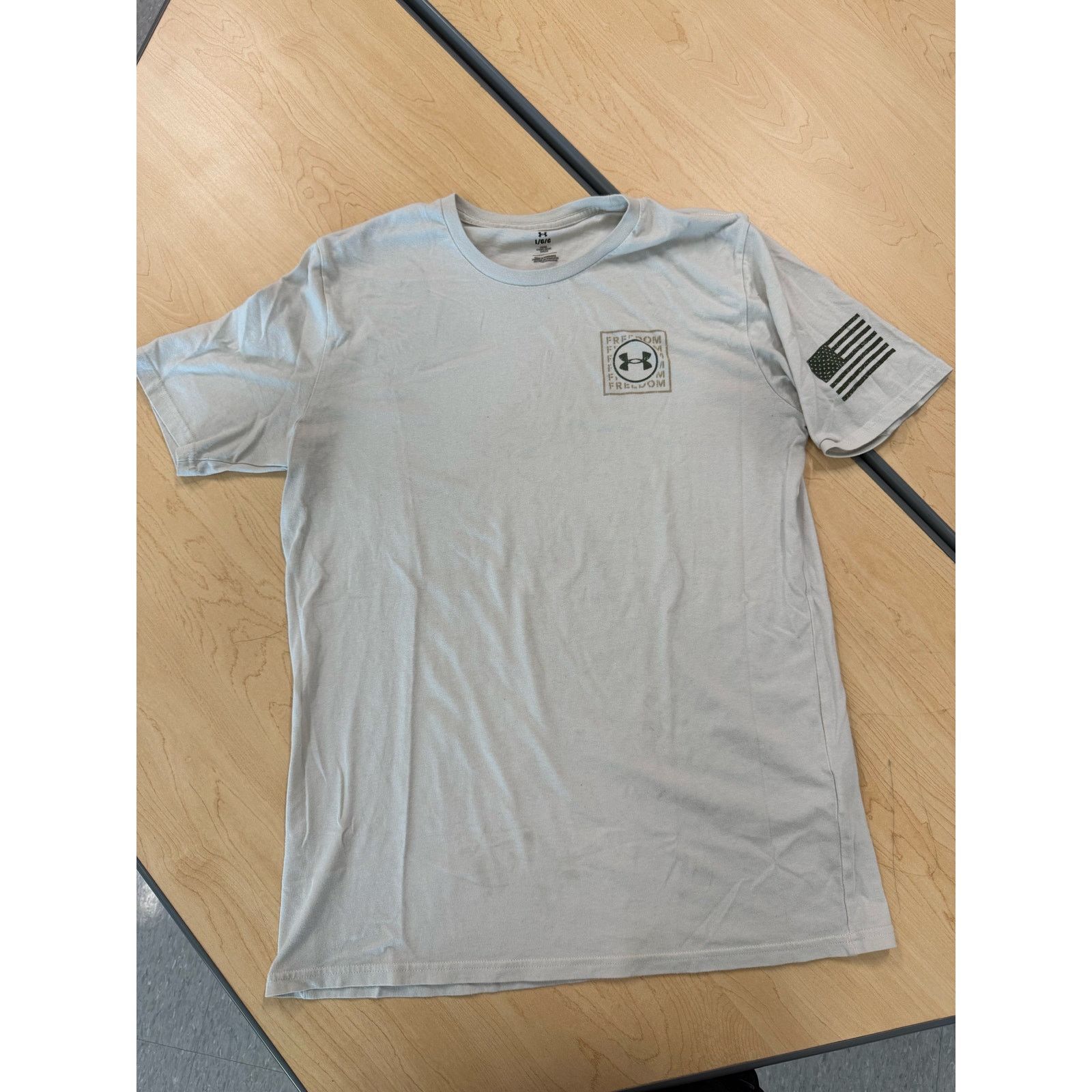 Under Armour Under Armour Freedom T-Shirt Size L Snake Graphic Gray Size US L / EU 52-54 / 3 - 1 Thumbnail