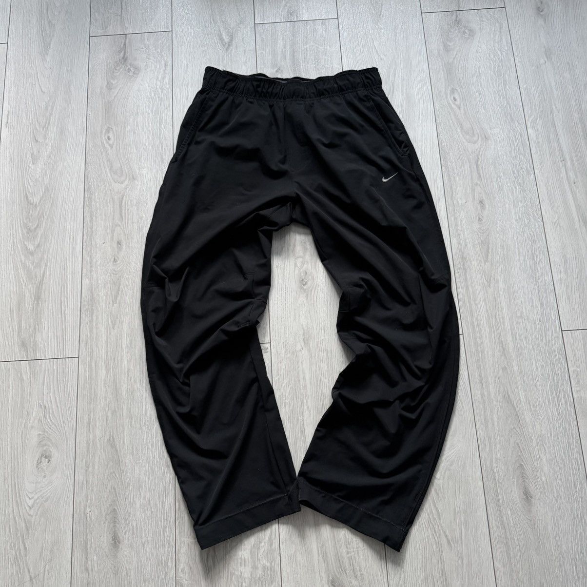 Nike Vintage nike track pants y2k gorpcore sweatpants parachute Size US 32 / EU 48 - 2 Thumbnail