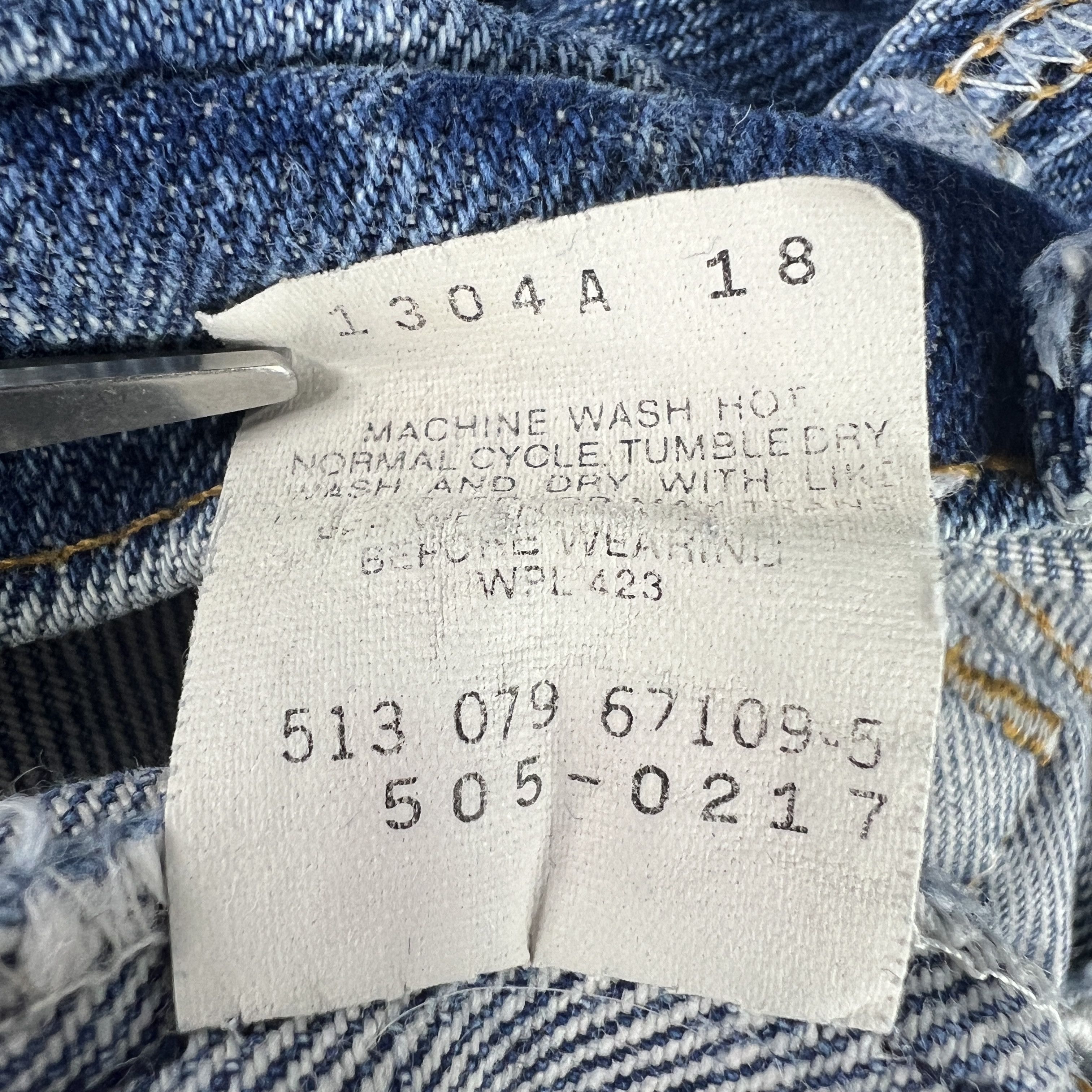 Levi's × Vintage VTG 90s Levi's Jeans 505 Straight Blue Faded Cotton Denim Size US 36 / EU 52 - 9 Thumbnail