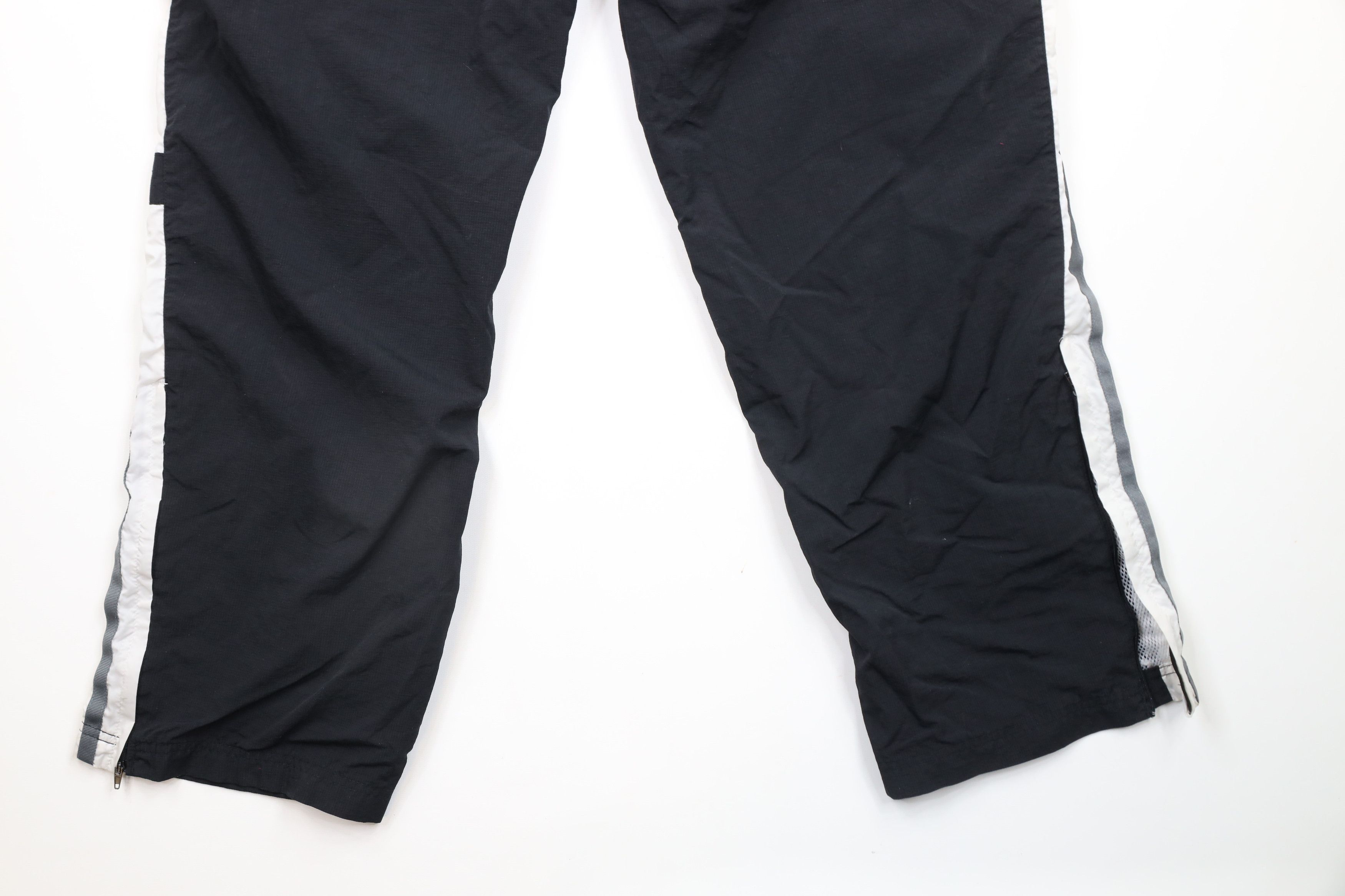 Reebok × Vintage Vintage 90s Reebok Lined Wide Leg Windbreaker Pants Black Size US 40 / EU 56 - 15 Thumbnail