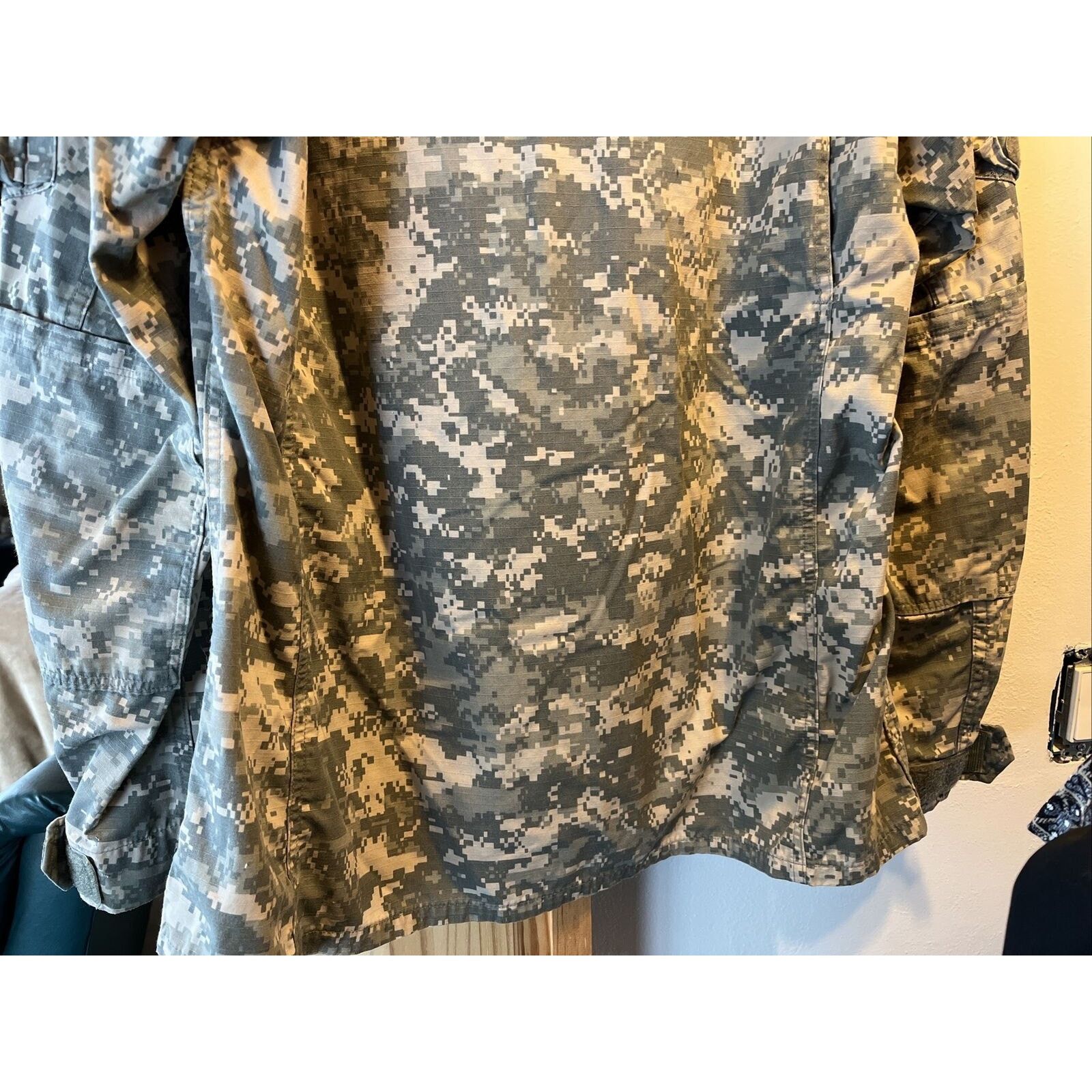 Other US Army Men’s L Long Digital Camouflage Cotton Nylon Jacket Size US L / EU 52-54 / 3 - 10 Thumbnail